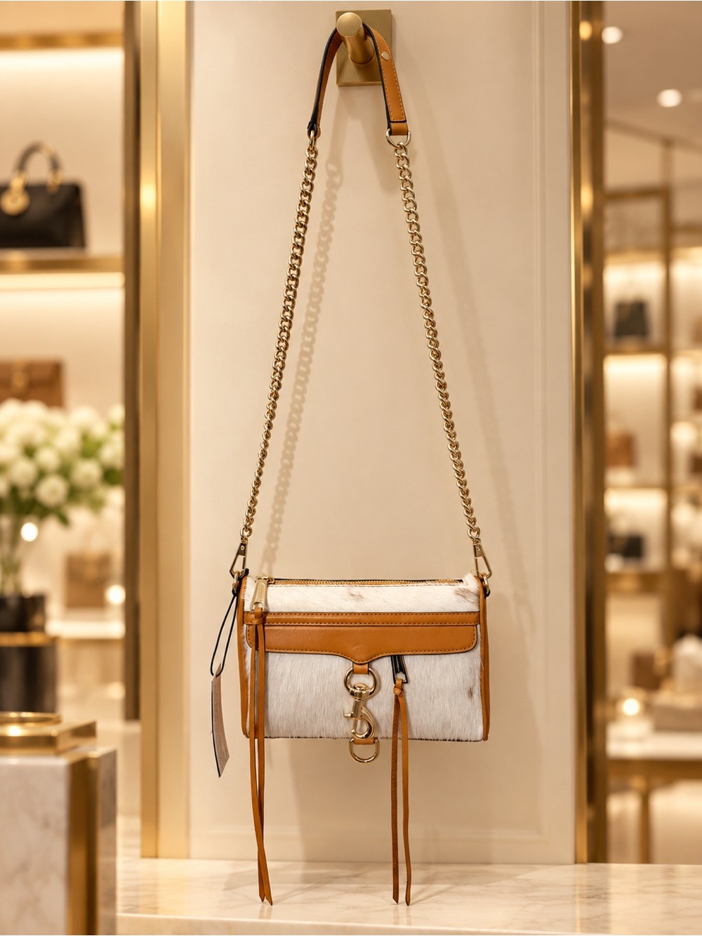 🌸Rebecca Minkoff Tan and White Leather Crossbody with Gold Chain🌸NEW